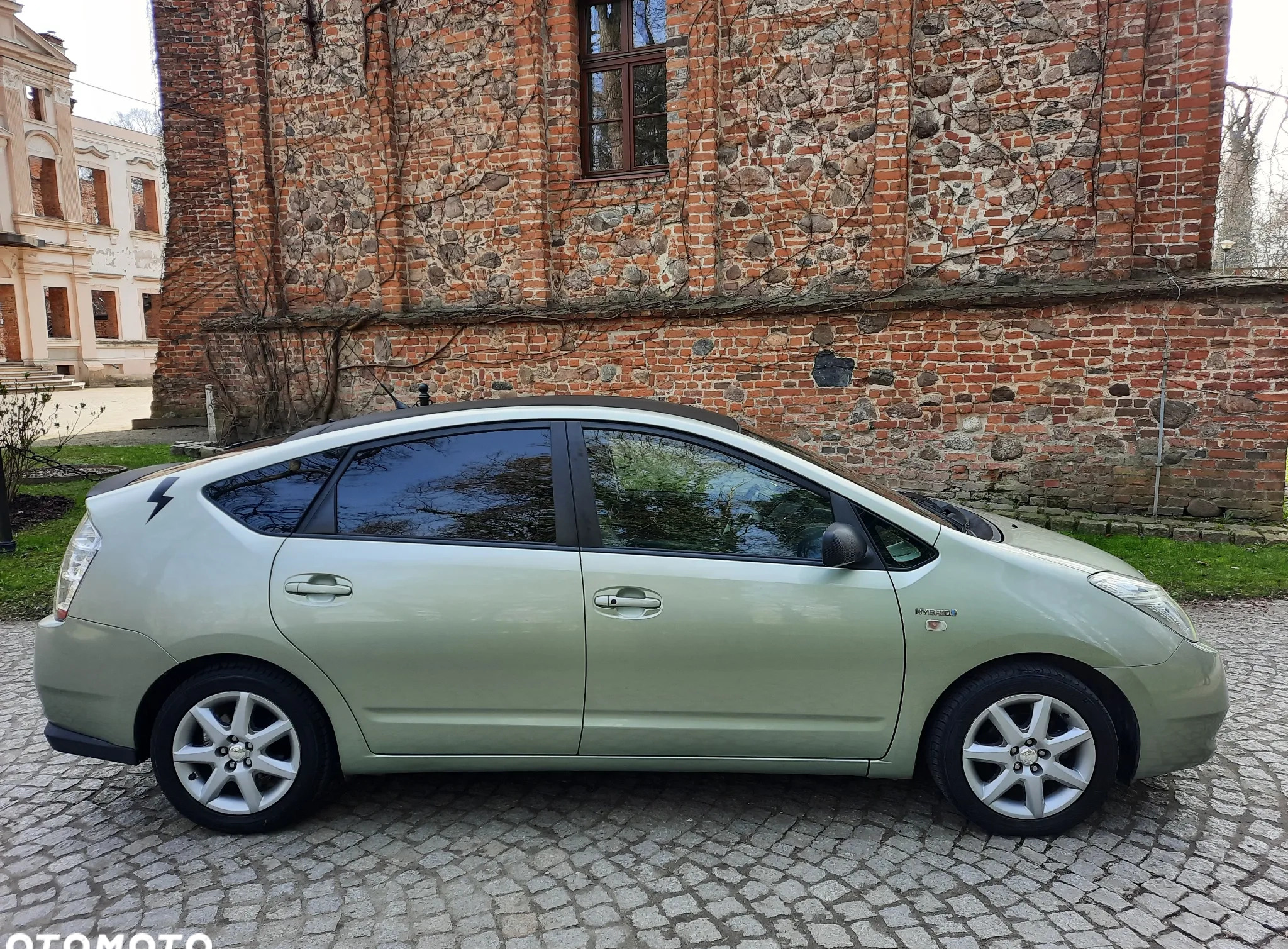 Toyota Prius cena 28950 przebieg: 137500, rok produkcji 2006 z Wrocław małe 92